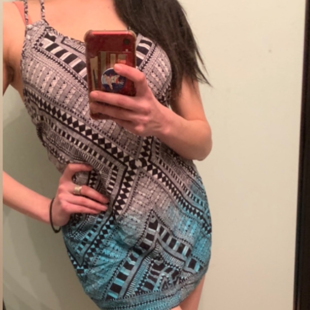 Short dress(A)
